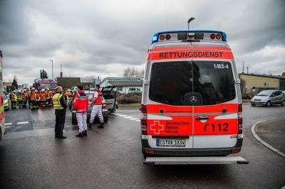 Ostfildern-Nellingen: Mehrere Verletzte nach Vorfahrtsunfall